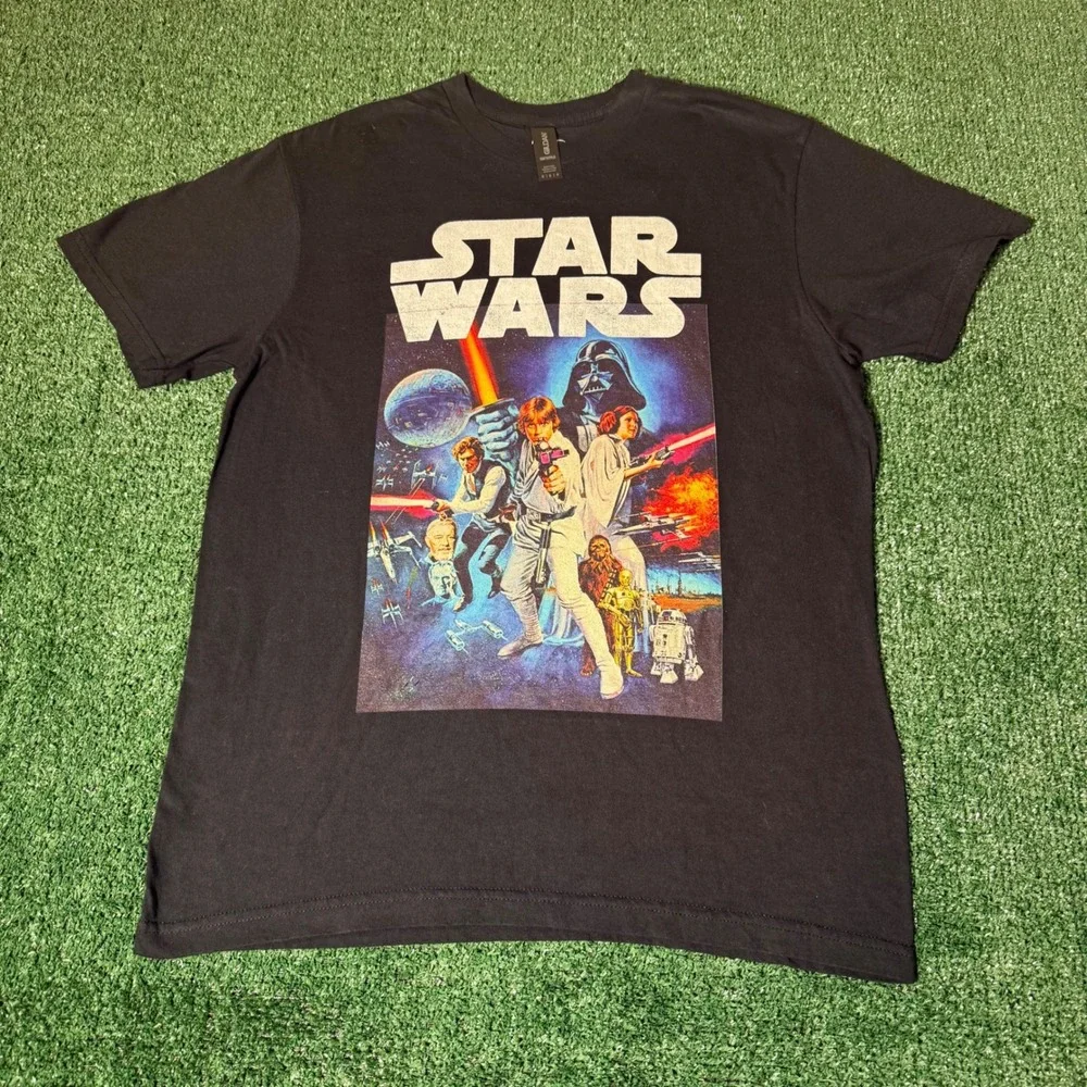 Star Wars Mens Black Graphic T-Shirt Gildan Softstyle Movie Poster Print Size M